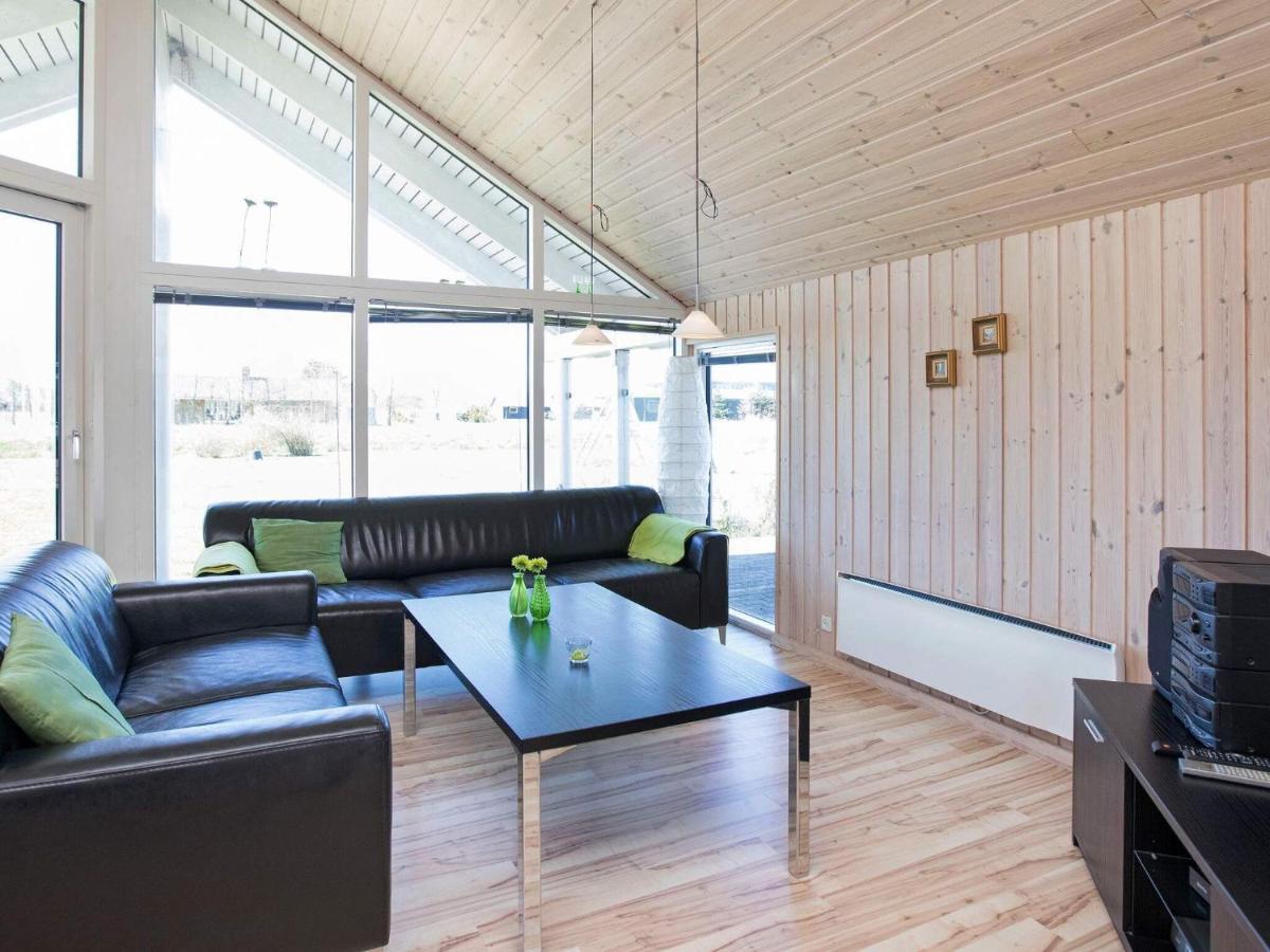 Four-Bedroom Holiday Home In Idestrup 3 Bøtø By Exteriér fotografie